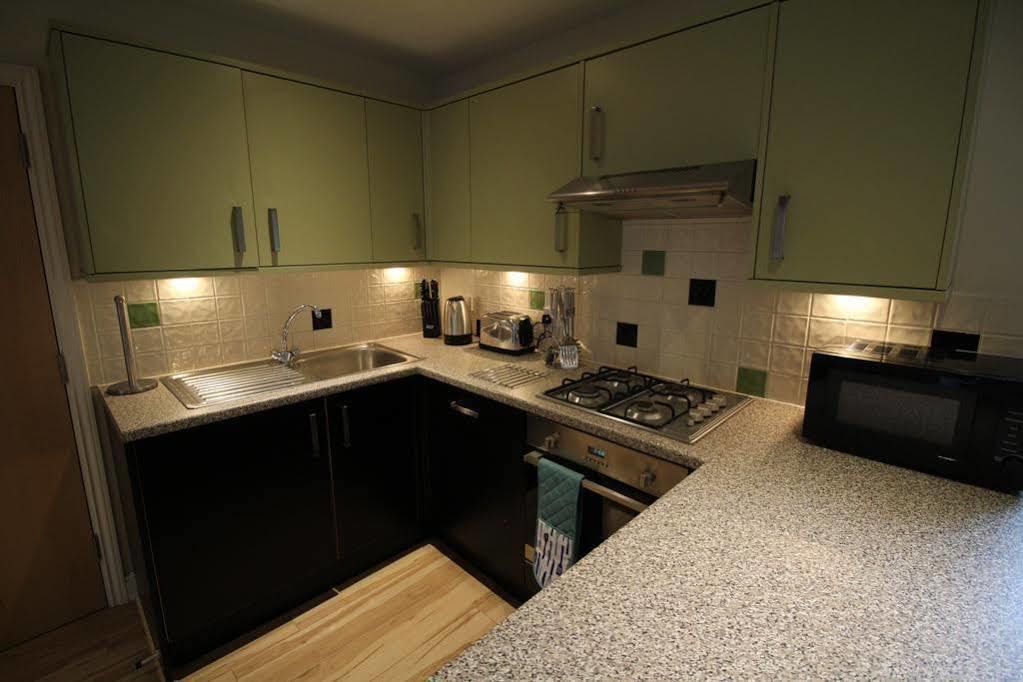 Lux Living - Alpha Apartment